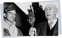 Bundespräsident Theodor Heuss am 18. Oktober 1955 im Lager Friedland; Rechte: AKG-Images